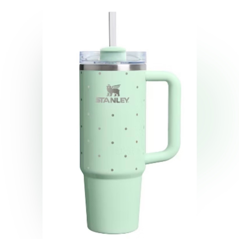 Stanley Peppermint Polka Dot 30 oz
Tumbler